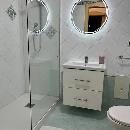 Spaccanapoli 22 Apartamento *